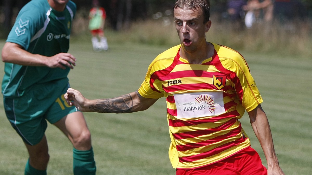 - Dobrze, że Jagiellonia pierwszy mecz z Arisem gra u siebie. Musi wypracować zaliczkę, bo w rewanżu będzie piekielnie ciężko. Greccy kibice to fanatycy, a na trybunach dochodzi do nieprawdopodobnych rzeczy - mówi Robert Speichler, były piłkarz Jagi.