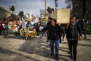 Inflacja w Argentynie osiągnie 90 proc.? Protest w Buenos Aires