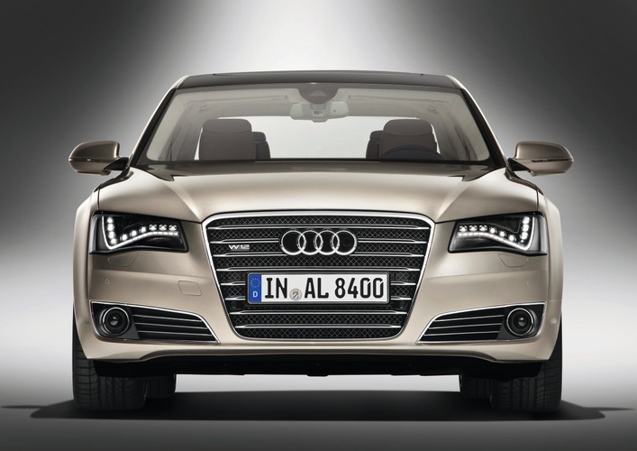 Audi A8 W12 quattro