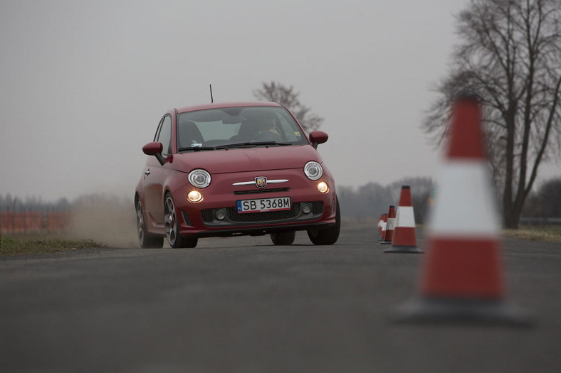 Abarth 595 Turismo - Kochaj albo rzuć