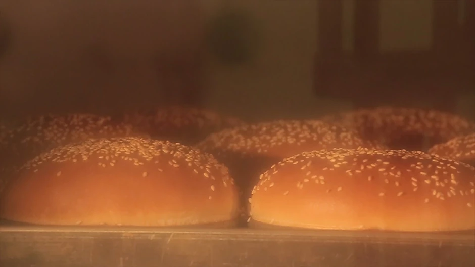 MekDonalds, najveći svetski lanac brze hrane, uhvaćen je u ratu između Izraela i Hamasa