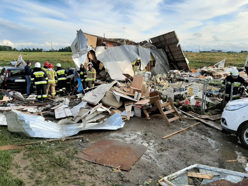 Trąba powietrzna w Ustroniu Morskim. Są ranni