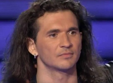  ŠOK PRIZNANJE SRPSKOG PEVAČA: "Dvoje mi je umrlo na nastupu, jedan nasred kola!" A evo kako je od stranca dobio 1.000 evra za SAMO JEDNU pesmu!