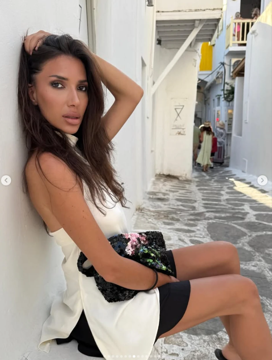 Mina Joksimović na Mikonosu