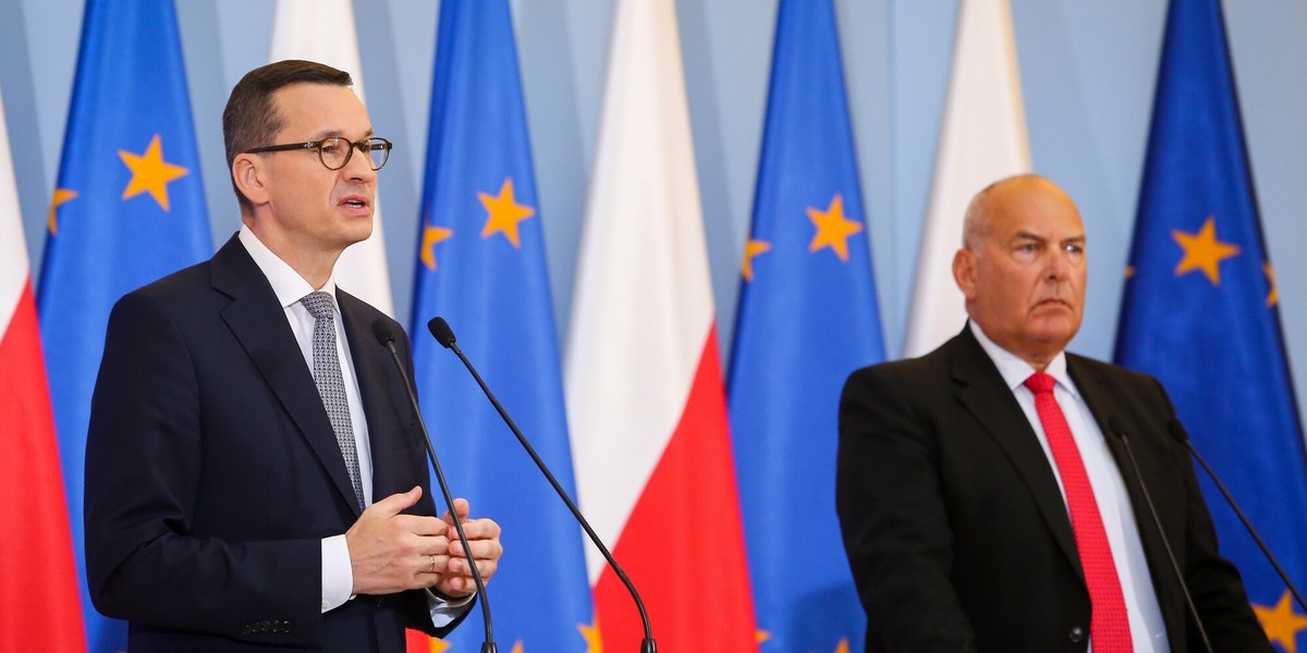 Premier Mateusz Morawiecki i minister finansów Tadeusz Kościński