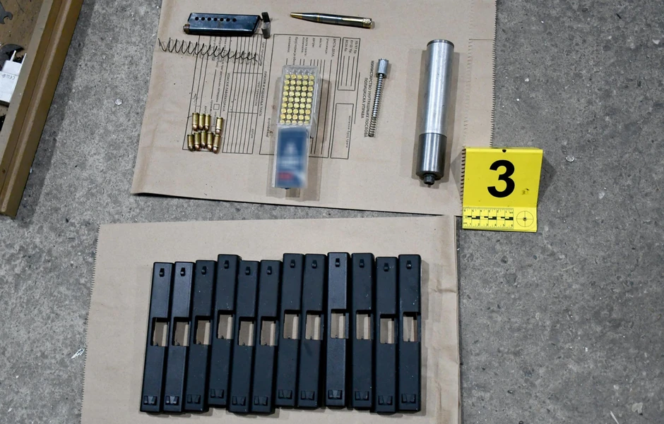 Oružje i municija zaplenjeni u akciji niške policije