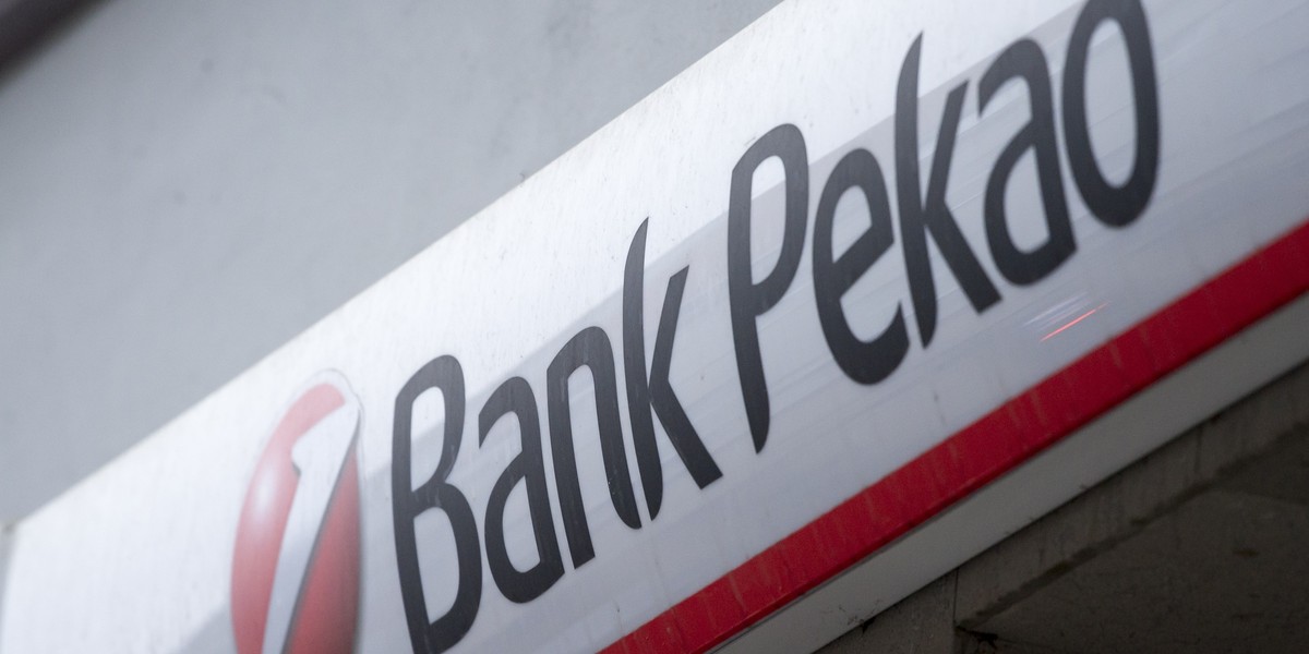 Bank Peako zarobił na czysto prawie 350 mln zł. O ponad 200 mln zł mniej niż przed rokiem