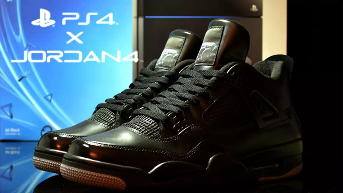 Powstały buty sygnowane logiem PlayStation 4