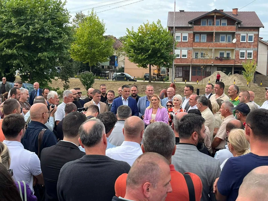 Krećemo u rešavanje višedecenijskog problema kojim se niko do sada nije bavio na pravi način, rekla je Tanasković