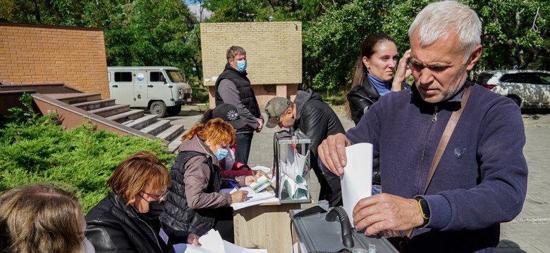 Po parodii referendów aneksja możliwa jeszcze w tym tygodniu