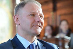 Europoseł PO tłumaczy się z wydatków partii na nocny klub