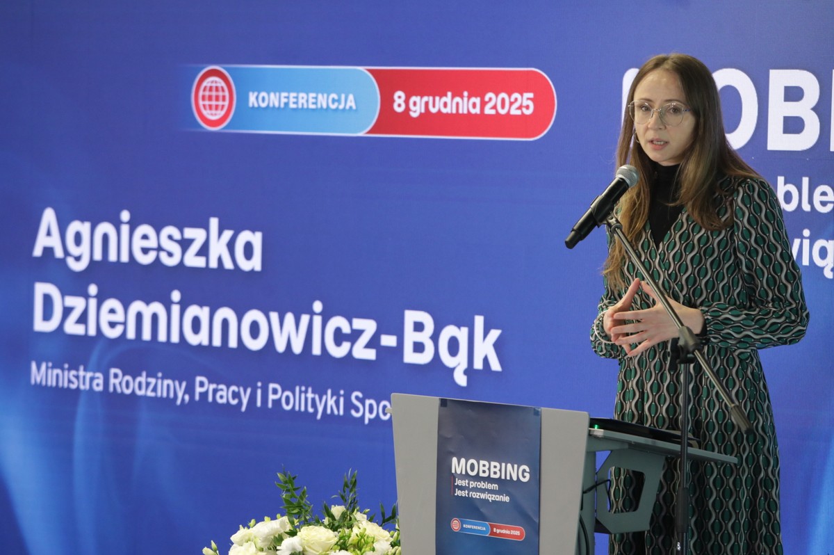 Agnieszka Dziemianowicz-Bąk
