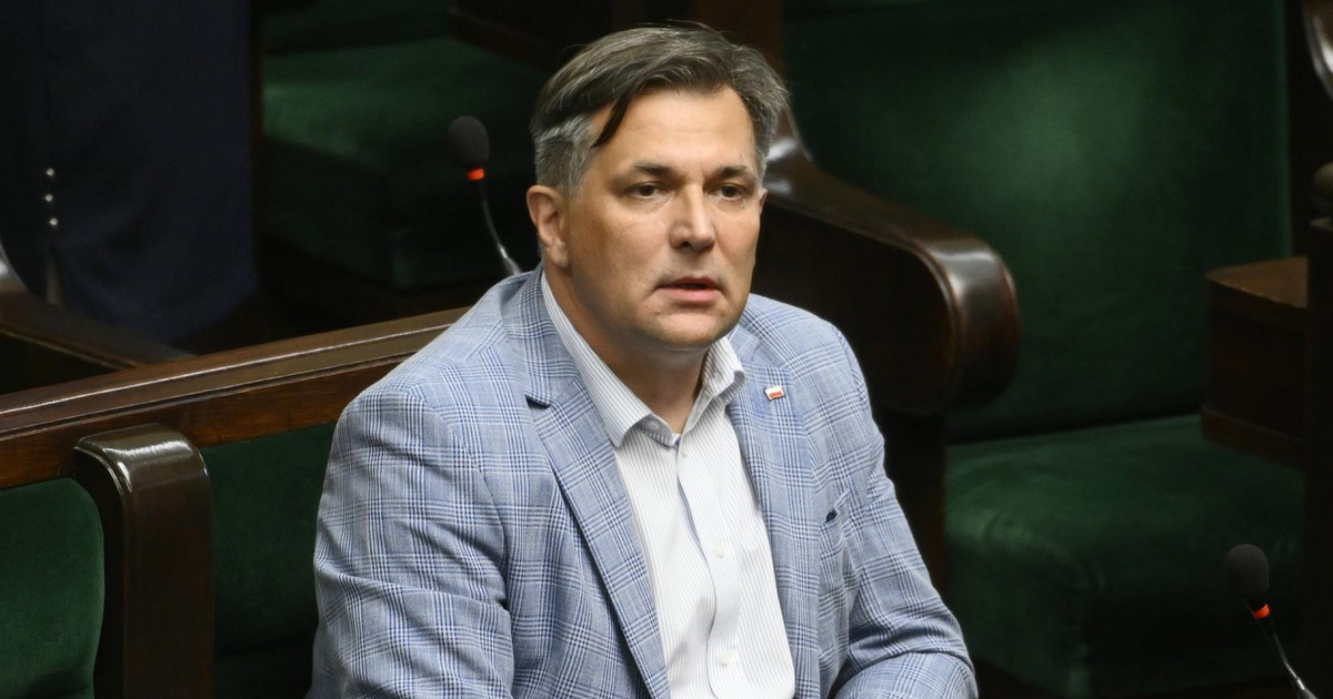 W PiS już mają plan na obalenie rządu. Cynicznie wykorzystają Hołownię? "Działa na oślep"