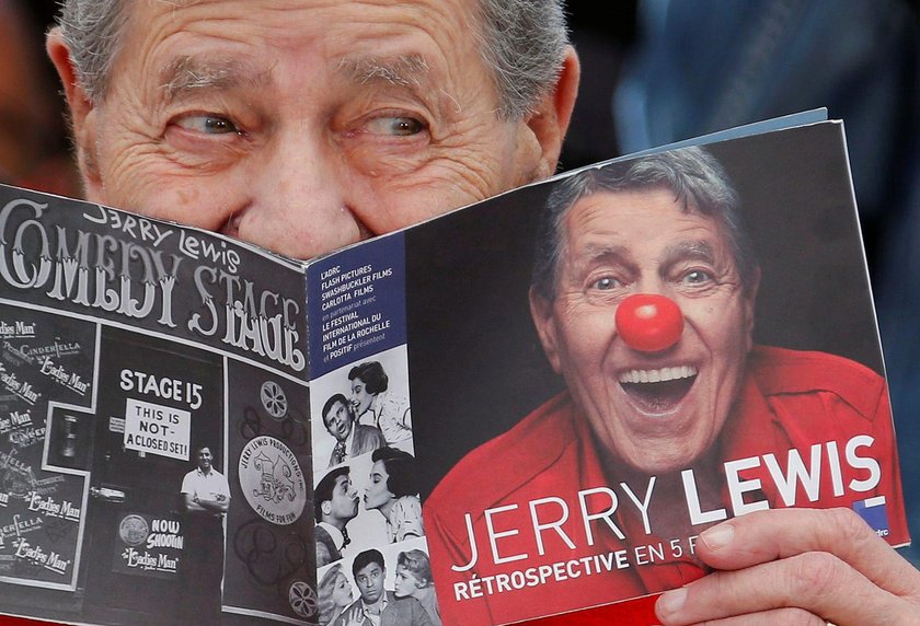 FILE PHOTO: Jerry Lewis holds the Jean Hersholt Humanitarian Award during the 81st Academy Awards in