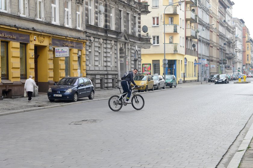 Rowerzysta na Trzebnickiej