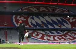 Robert Lewandowski pojawił się na treningu Bayernu, ale tylko na chwilę