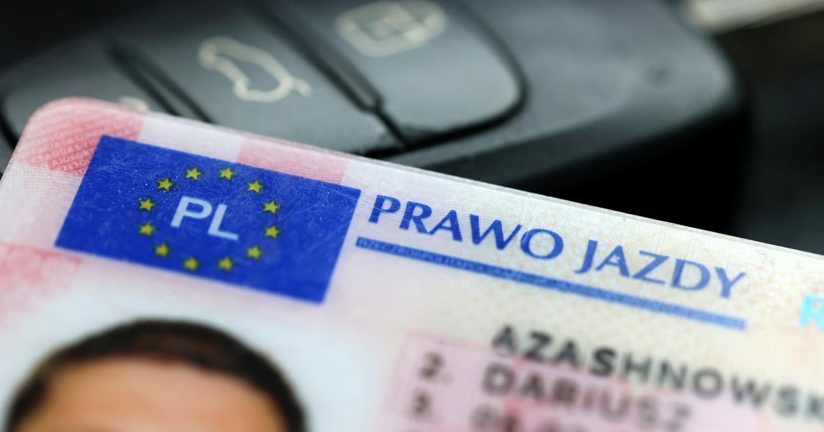  Policjant zatrzymuje prawo jazdy i nie ma dyskusji. RPO dostał miażdżącą odpowiedź