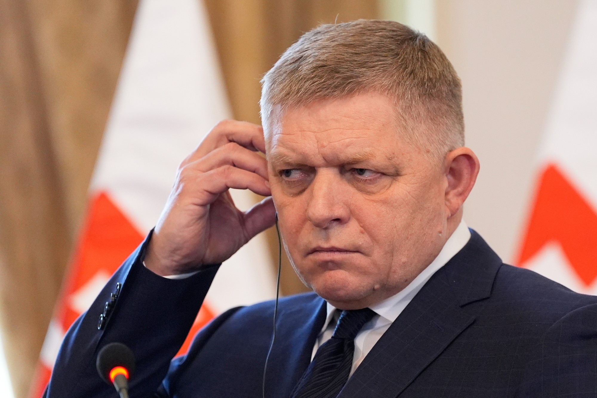 Premiér SR Robert Fico. 