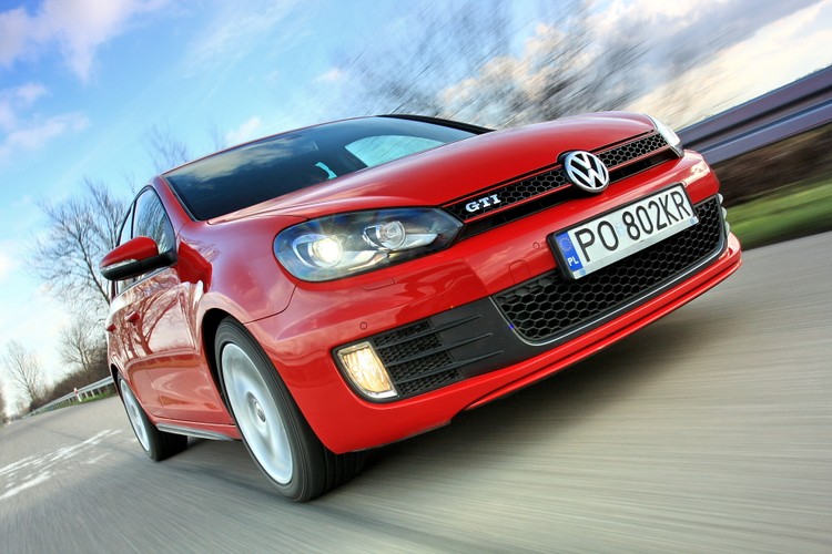 Volkswagen golf VI i cabriolet - 7. miejsce w rankingu DEKRA na najmniej awaryjny samochód z przebiegiem ponad 150 tys. km