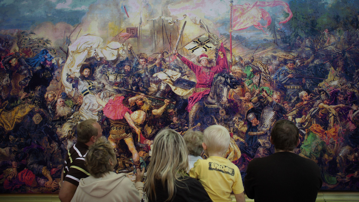 W Dobryszycach (Łódzkie) oficjalnie zaprezentowano haftowaną kopię obrazu Jana Matejki "Bitwa pod Grunwaldem". Wykonywały ją trzydzieści cztery kobiety i jeden mężczyzna. Twórcy zrobili prawie 8 mln hafciarskich krzyżyków, by skopiować obraz Jana Matejki.