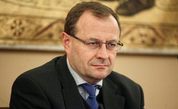 Prof. Dudek: Cała ta kampania jest monstrualnym oszustwem