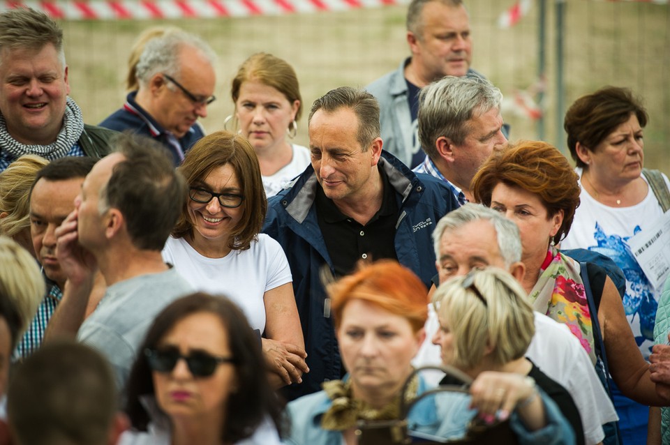 Publiczność na koncercie Roda Stewarta w Atlas Arenie w Łodzi