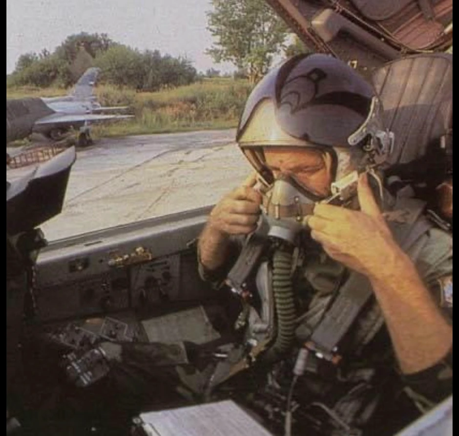 Nikolin otac Predrag Milutinović u MIG-u