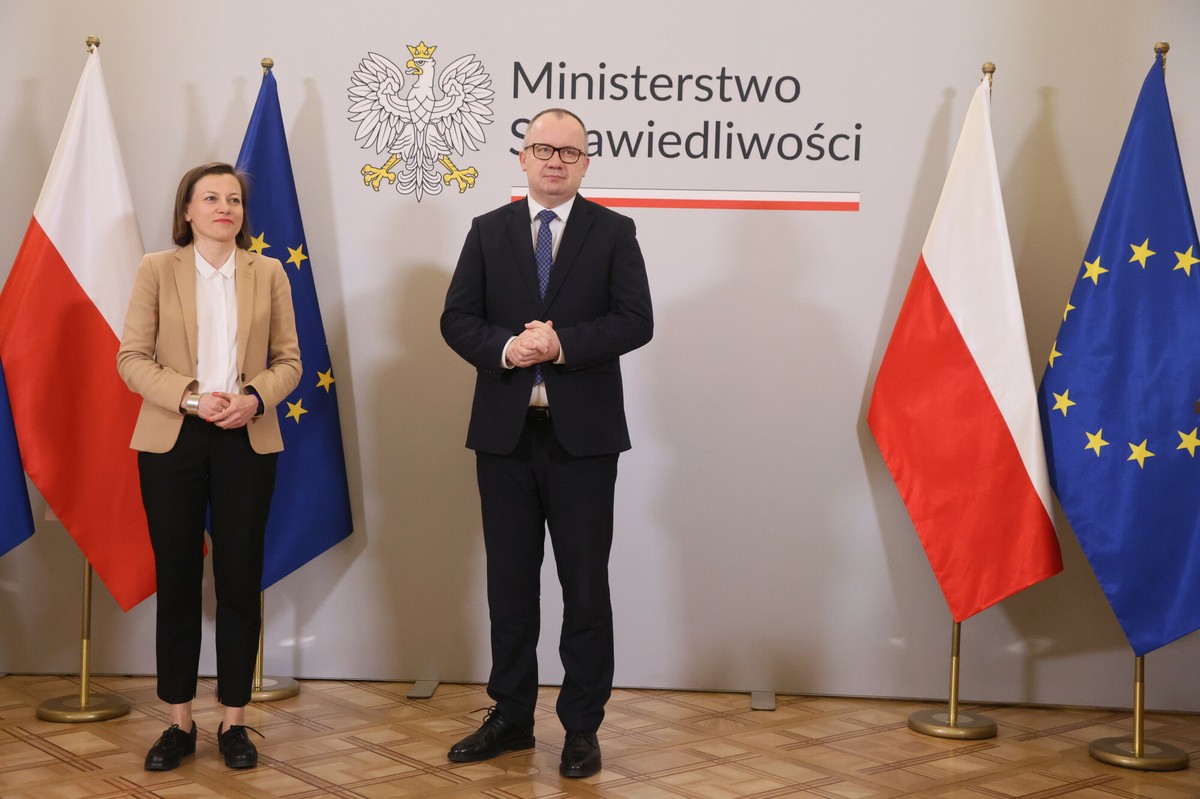 Współpracowniczka Adama Bodnara odchodzi z MS. Zwróciła się do Waldemara Żurka