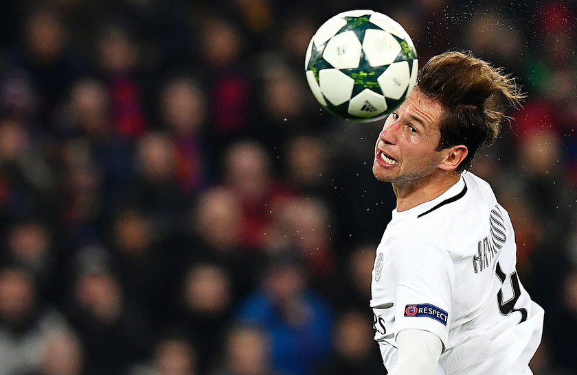 Grzegorz Krychowiak poza składem na mecz Stade Rennes. Co się stanie z Polakiem?