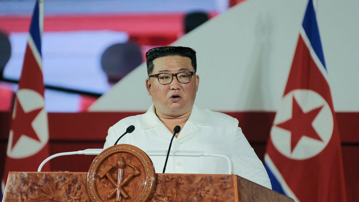 Kim Dzong Un straszy bronią jądrową. Oskarżył USA i Koreę Południową