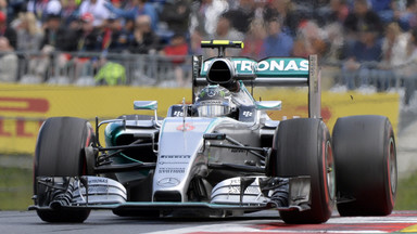 GP Austrii: triumf Rosberga po świetnym starcie, ogromna kraksa Raikkonena i Alonso