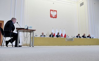 Kosztowe uchylanie się od odpowiedzi. 40 tysięcy złotych grzywny dla świadka