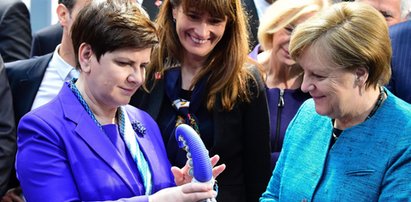 Historyczny moment. Szydło i Merkel otworzyły polskie stanowisko na targach w Hanowerze