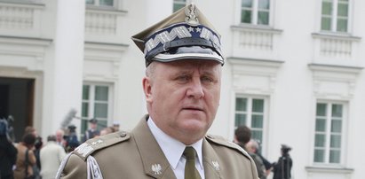 Rektor zachwycał się Kiszczakiem?