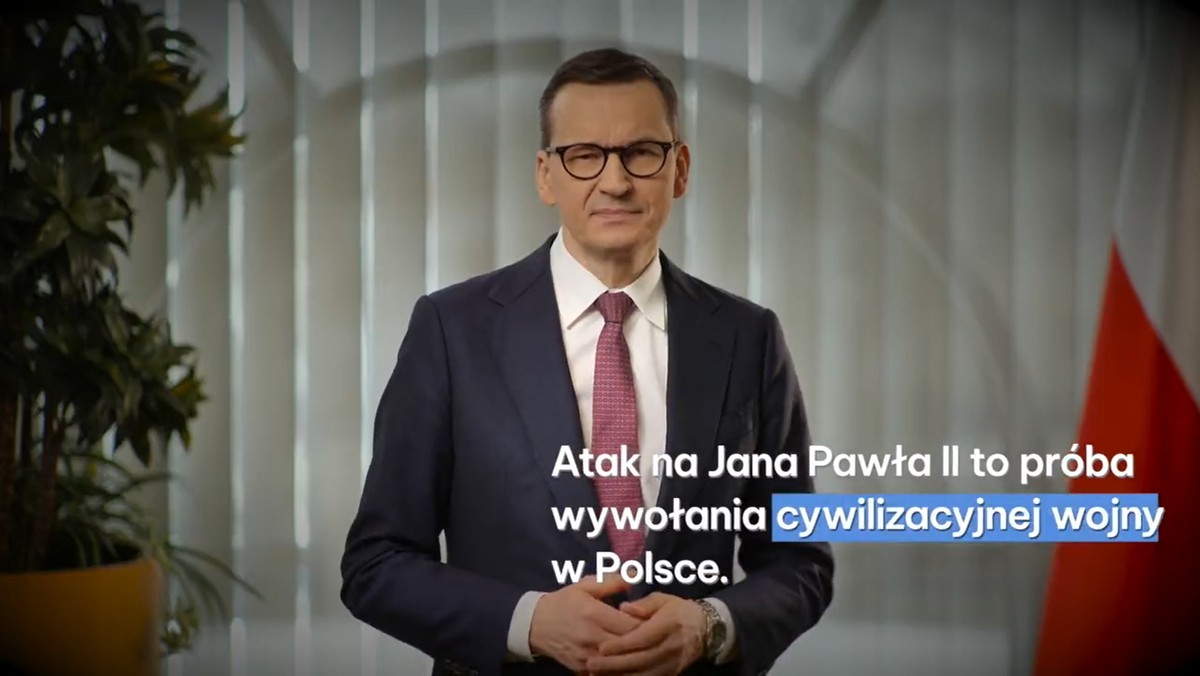 Mateusz Morawiecki broni Jana Pawła II. Mówi o "wojnie cywilizacyjnej" [WIDEO]