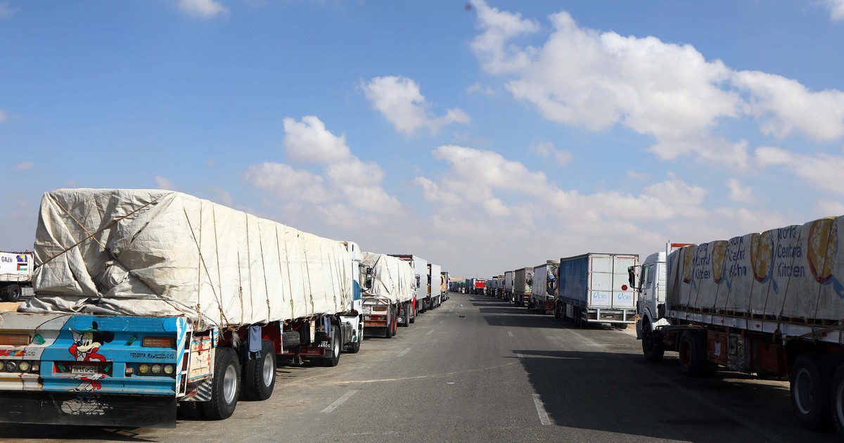 A ramadán kezdetén Izrael leállította a Gázai övezetbe küldött humanitárius segélyeket