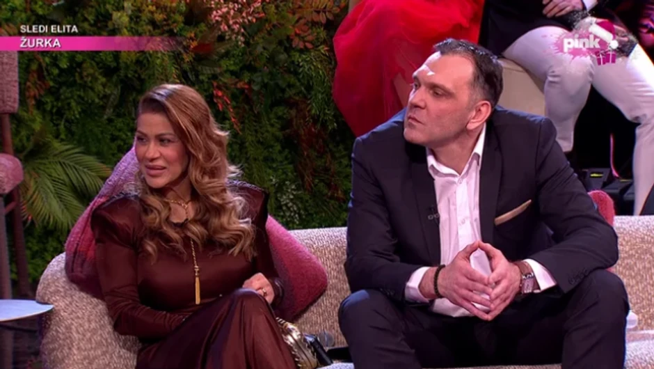 Kasper priznao da ima brak iza sebe