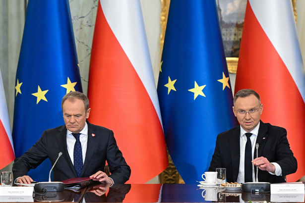 Andrzej Duda i Donald Tusk na konferencji przed posiedzeniem Rady Gabinetowej