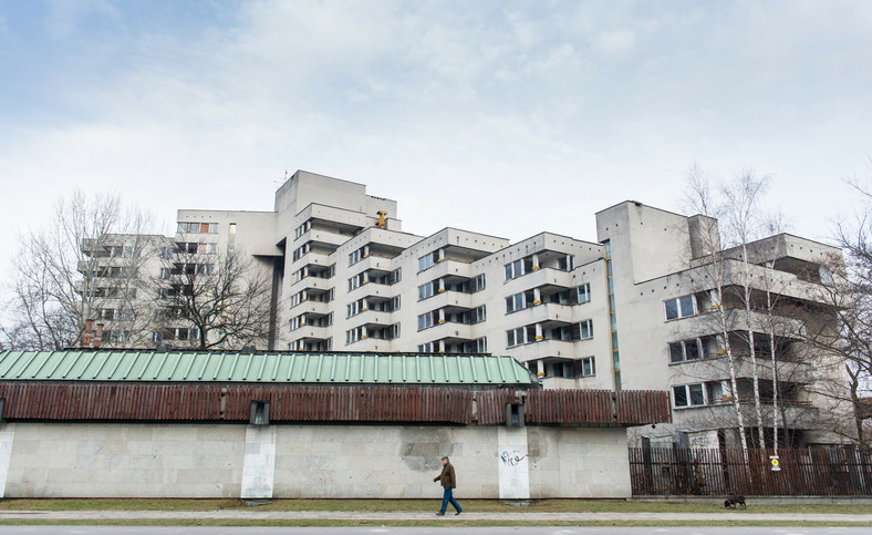 Kompleks przy ul. Sobieskiego 100 w Warszawie ma być przeznaczony dla uchodźców z Ukrainy