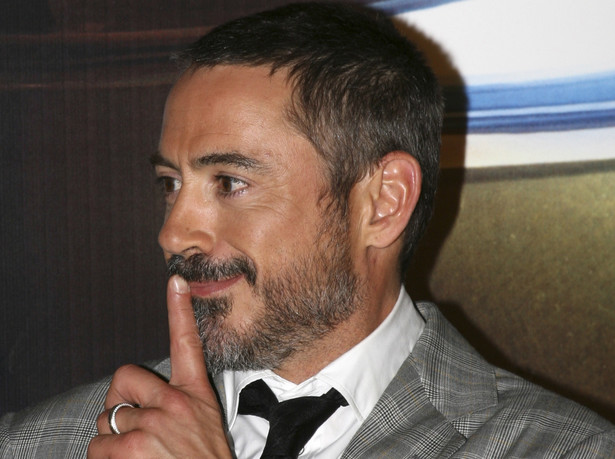 Robert Downey Jr. broni Mela Gibsona