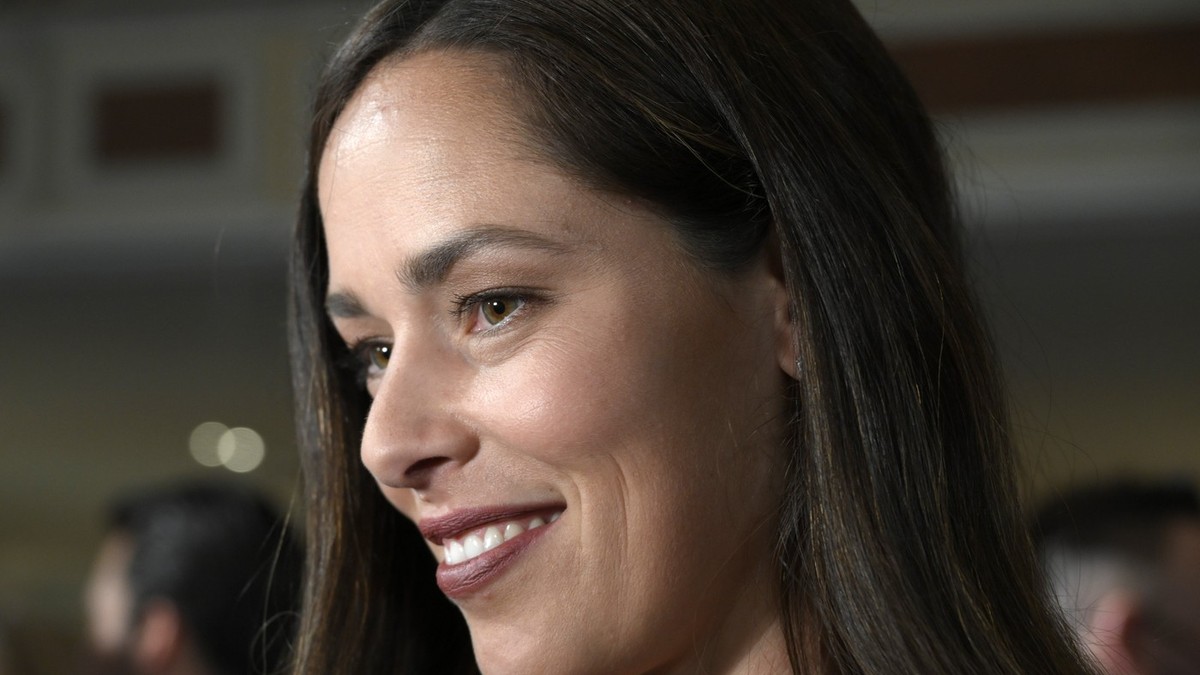 Ana Ivanović prošetala najluksuznijim selom na svetu, sa kumom iz Srbije