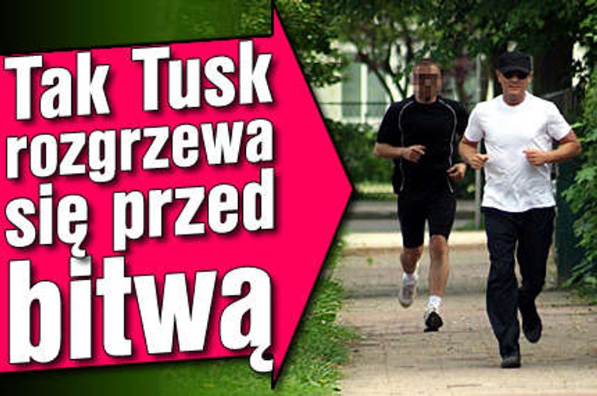 Premier rozgrzewa się przed bitwą.FOTO