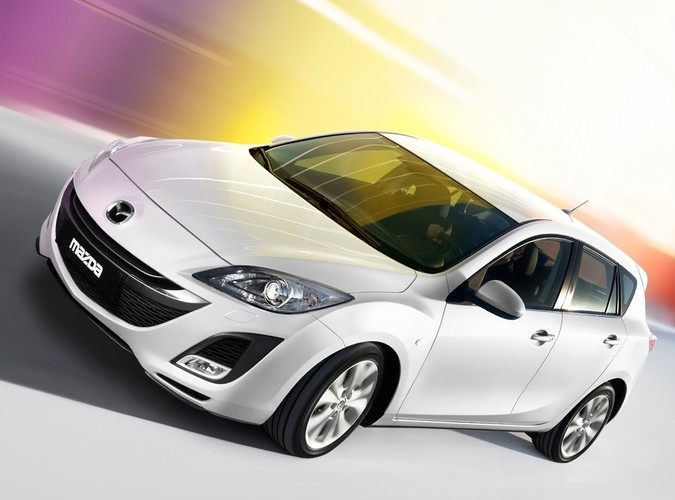 Także szwajcarska impreza będzie miejscem światowego debiutu drugiej nowości, czyli mazdy3 i-stop