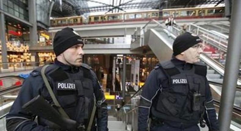 Germany arrrests man who may have sold guns to Paris attackers