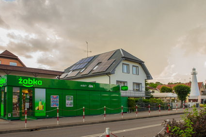 Żabka otwiera "sklepy sezonowe". Ruszają na dniach