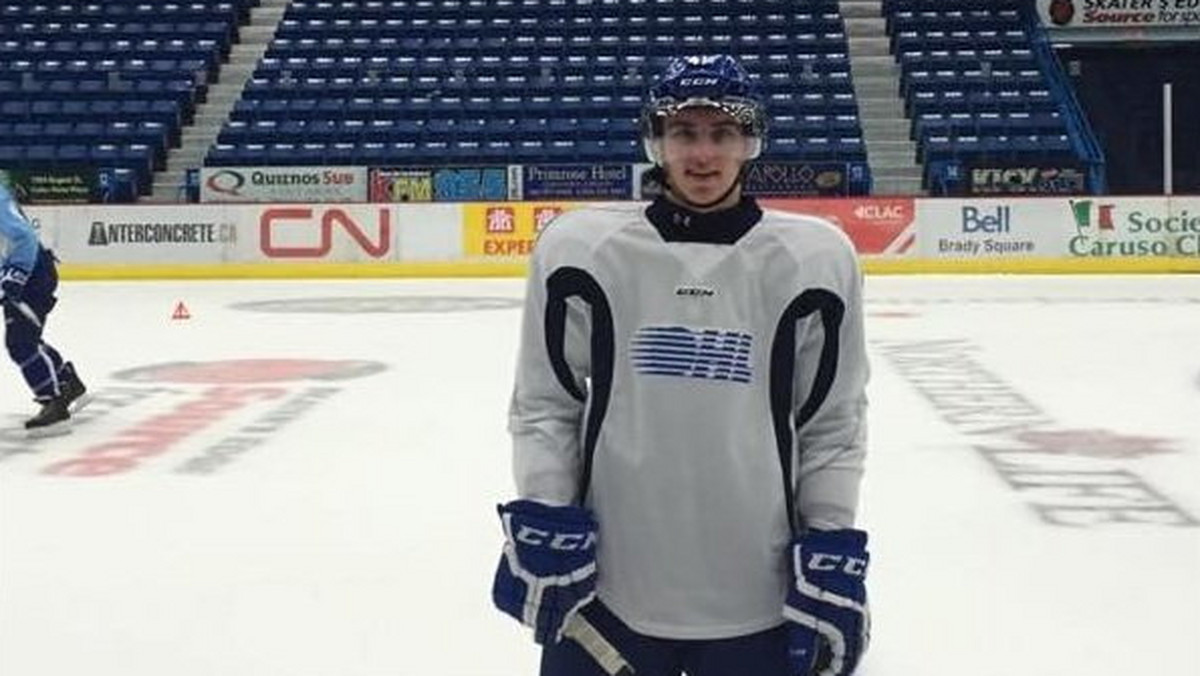 Sudbury Wolves przegrali 11. raz z rzędu, 2:3 z Hamilton Bulldogs, ale zyskali punkt za remis w czasie regulaminowym. Dwie asysty zanotował Alan Łyszczarczyk, który wcześniej w tym tygodniu znalazł się wśród kandydatów do draftu NHL.