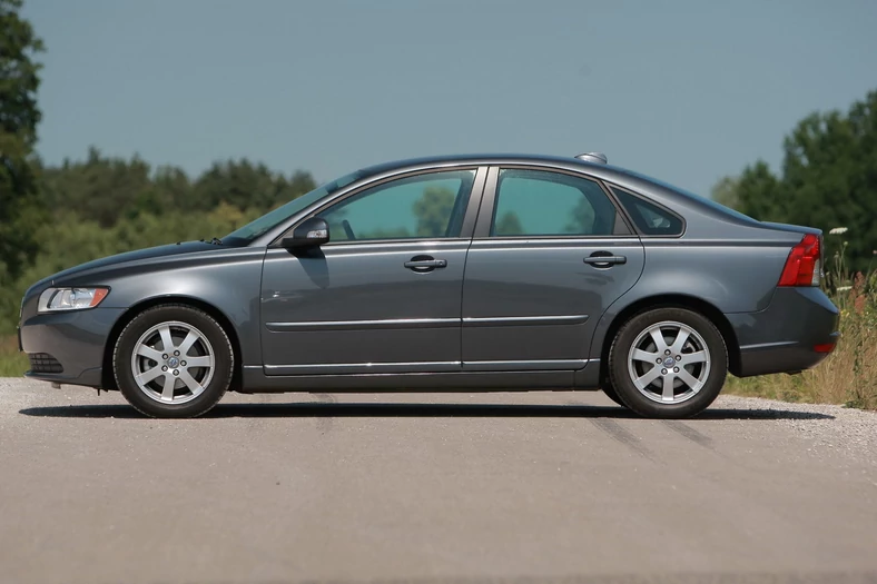 Volvo S40