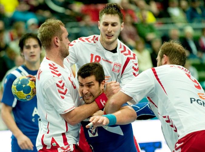 Polacy powstrzymują Antonio Oneto