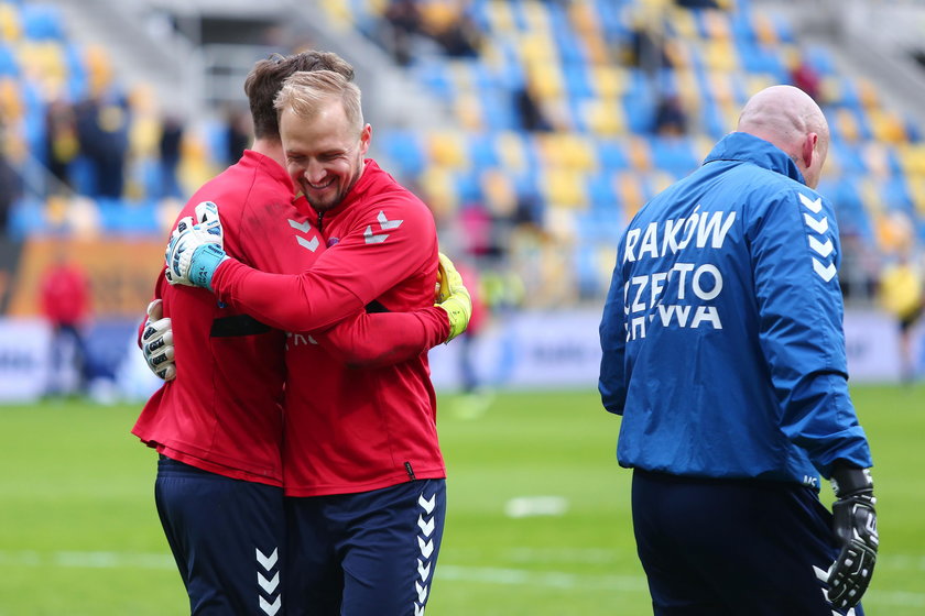 Ekstraklasa piłkarska: Arka Gdynia – Raków  3:2