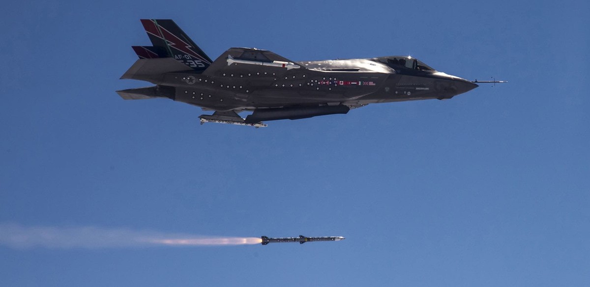 Czerwona kartka dla USA. Znikają chętni na myśliwce F-35
